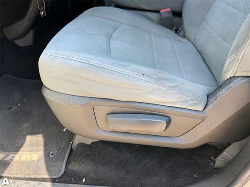 Used 2014 RAM 1500 Express image 22