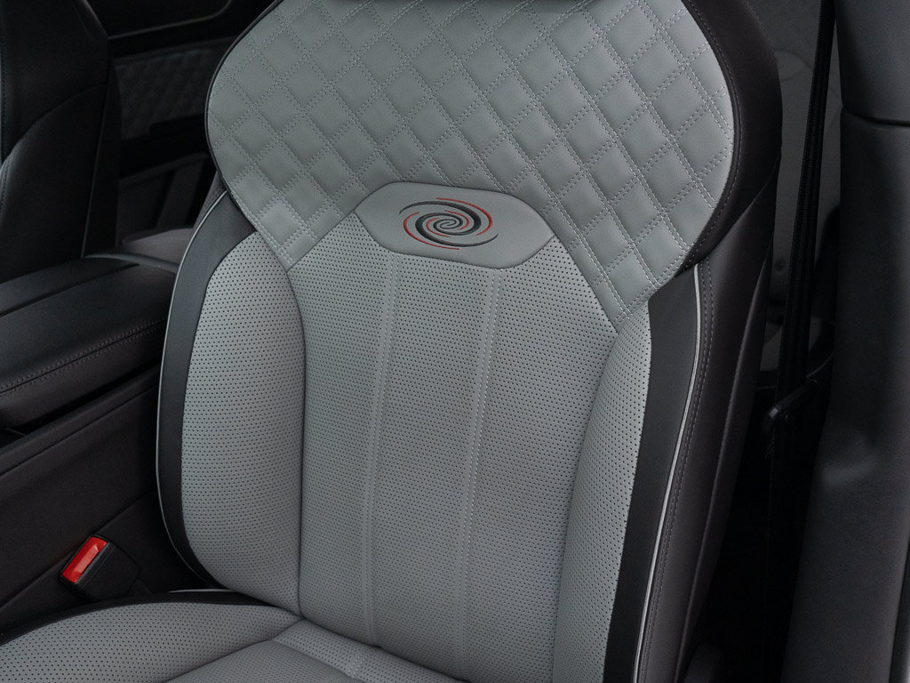 Certified 2022 Bentley Bentayga AWD/4WD image 18