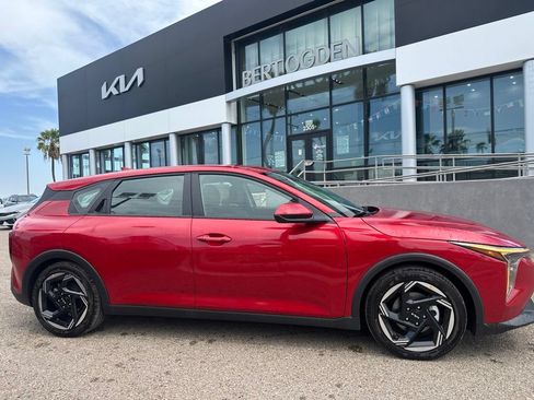 New 2026 Kia K4 EX FWD image 4
