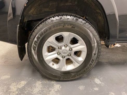 Used 2023 Toyota 4Runner SR5 Premium image 30