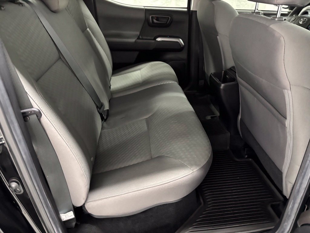 Used 2022 Toyota Tacoma SR5 AWD/4WD image 52