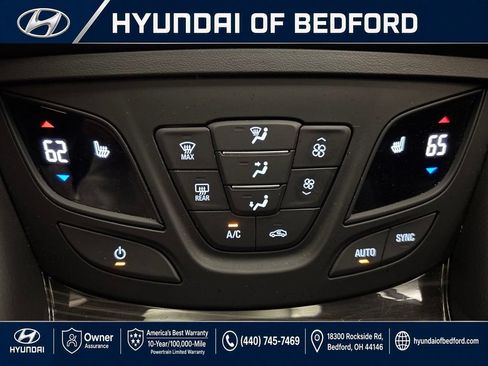 Used 2020 Buick Envision Essence AWD/4WD image 27