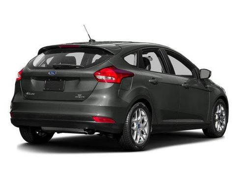 Used 2016 Ford Focus SE FWD image 11