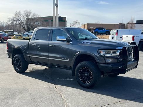 Used 2022 RAM 1500 Limited AWD/4WD image 4