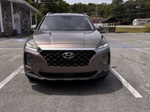 Used 2019 Hyundai Santa Fe SEL FWD image 7