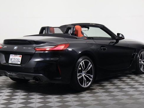 Certified 2023 BMW Z4 sDrive30i w/ Shadowloine Package RWD image 5