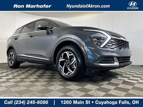 Used 2025 Kia Sportage LX AWD/4WD image 1