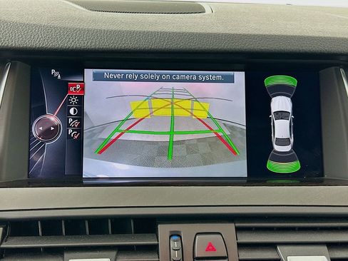 Used 2016 BMW 528i Sedan image 14