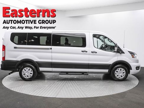 Used 2023 Ford Transit 350 XLT image 4