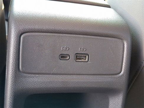 Used 2025 Chevrolet Trax ACTIV w/ Driver Confidence Package image 11