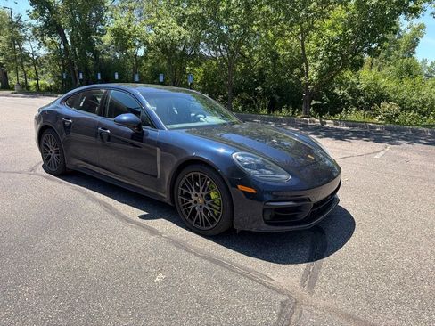 Used 2022 Porsche Panamera 4 E-Hybrid AWD/4WD image 15