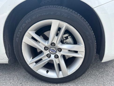 Used 2015 Volvo S60 T5 Premier FWD image 4
