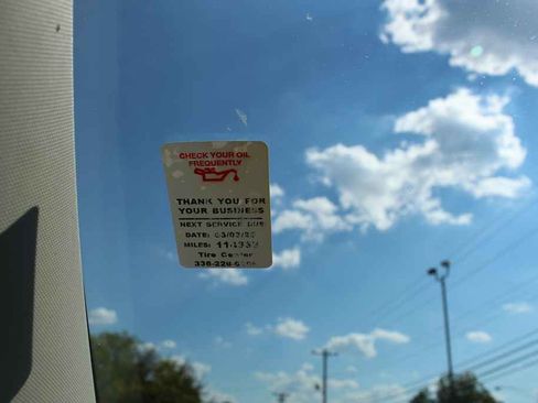 Used 2016 GMC Canyon SLT image 15