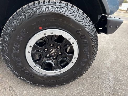 New 2025 Ford Bronco Badlands w/ Sasquatch Package AWD/4WD image 15