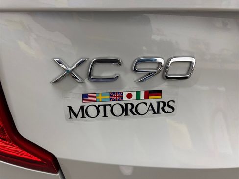 Certified 2023 Volvo XC90 B5 Core w/ Climate Package image 34