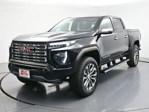 New 2026 GMC Canyon Denali AWD/4WD image 2