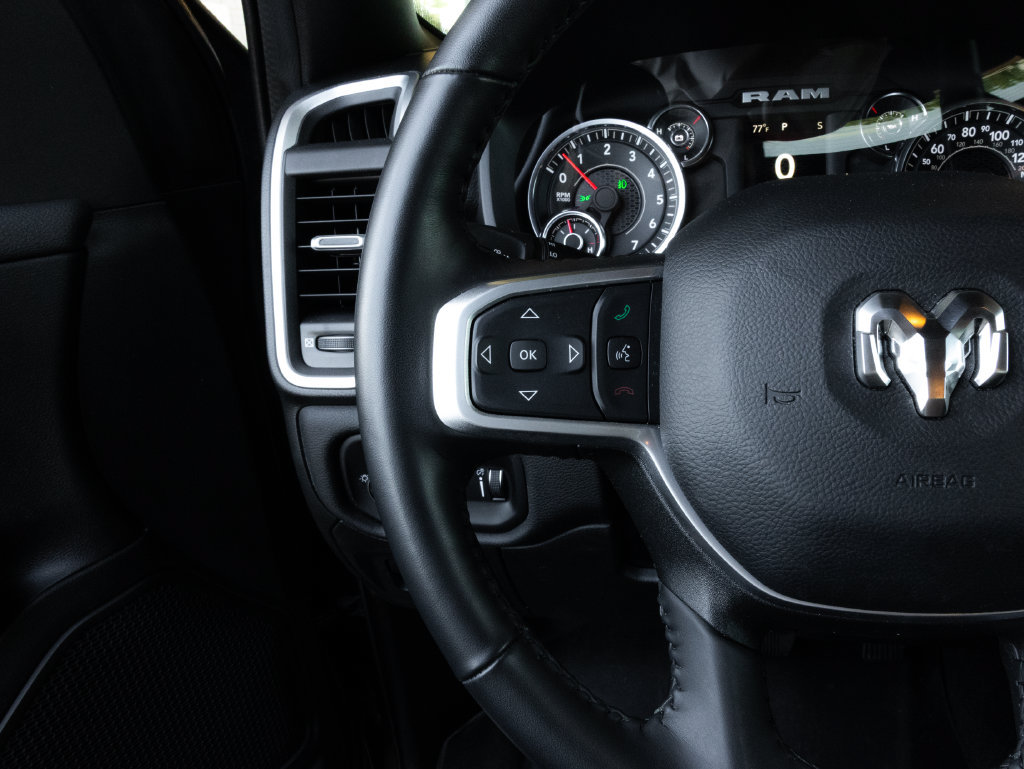Used 2023 RAM 1500 Big Horn AWD/4WD image 17