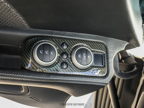 Used 2014 McLaren MP4-12C Spider RWD image 35