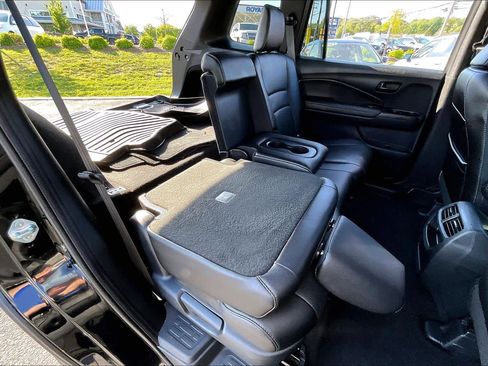 Used 2023 Honda Passport EX-L image 21