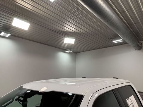 Used 2022 Ford F150 XLT w/ Equipment Group 302A High image 41