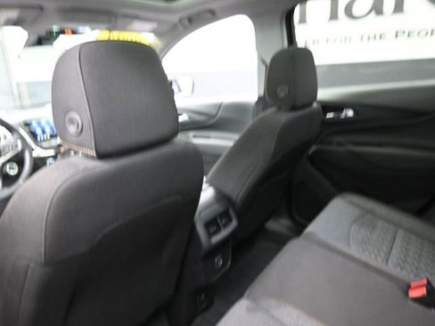 Used 2024 Chevrolet Equinox LT image 23