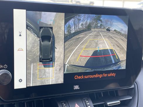 Used 2023 Toyota RAV4 Limited image 25