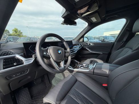 Used 2024 BMW X5 sDrive40i w/ Premium Package RWD image 12