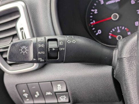 Used 2017 Kia Sportage EX w/ EX Technology Package image 28