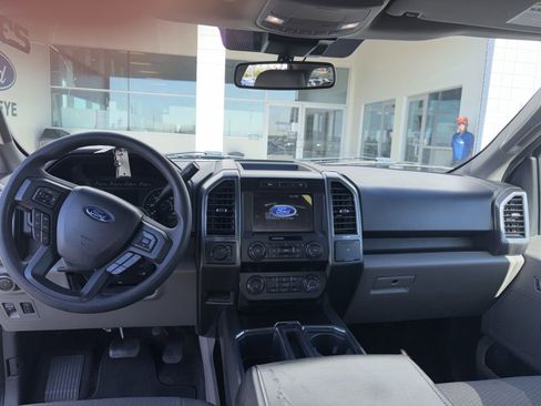 Used 2020 Ford F150 XLT w/ Equipment Group 301A Mid RWD image 14