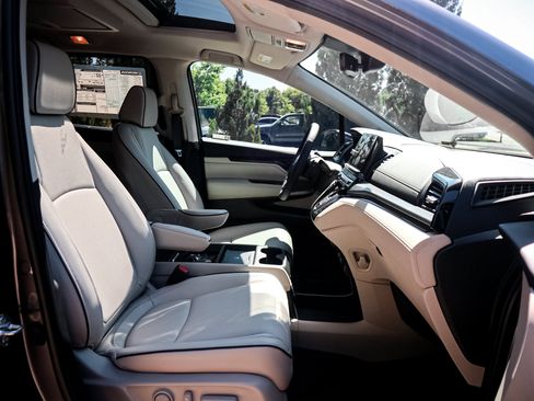 New 2026 Honda Odyssey Elite image 34