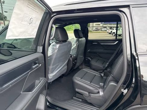 New 2026 GMC Acadia Elevation w/ Black Edition image 13