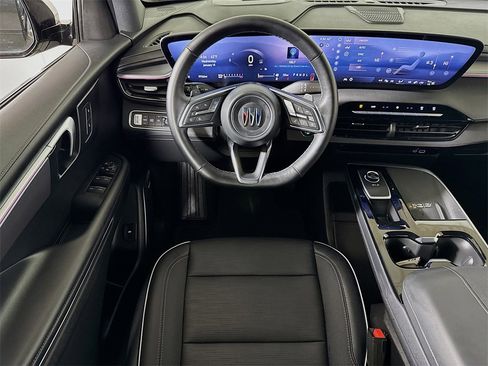 Certified 2025 Buick Enclave Sport Touring image 21