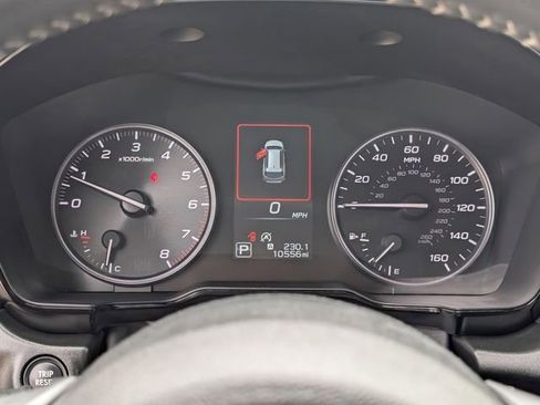 Used 2024 Subaru Outback Premium AWD/4WD image 27