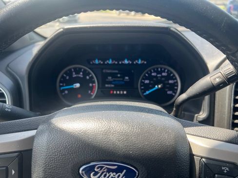 Used 2022 Ford F250 XLT w/ XLT Premium Package AWD/4WD image 10