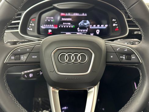 Used 2025 Audi Q8 Premium Plus w/ Premium Plus Package image 22