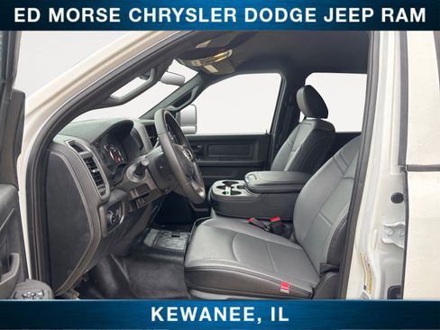 New 2025 RAM 3500 Tradesman w/ Chrome Appearance Group image 9