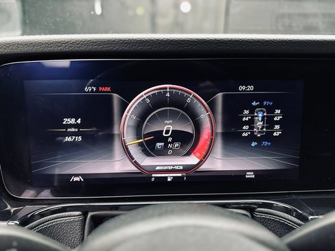 Used 2021 Mercedes-Benz G 550 image 31