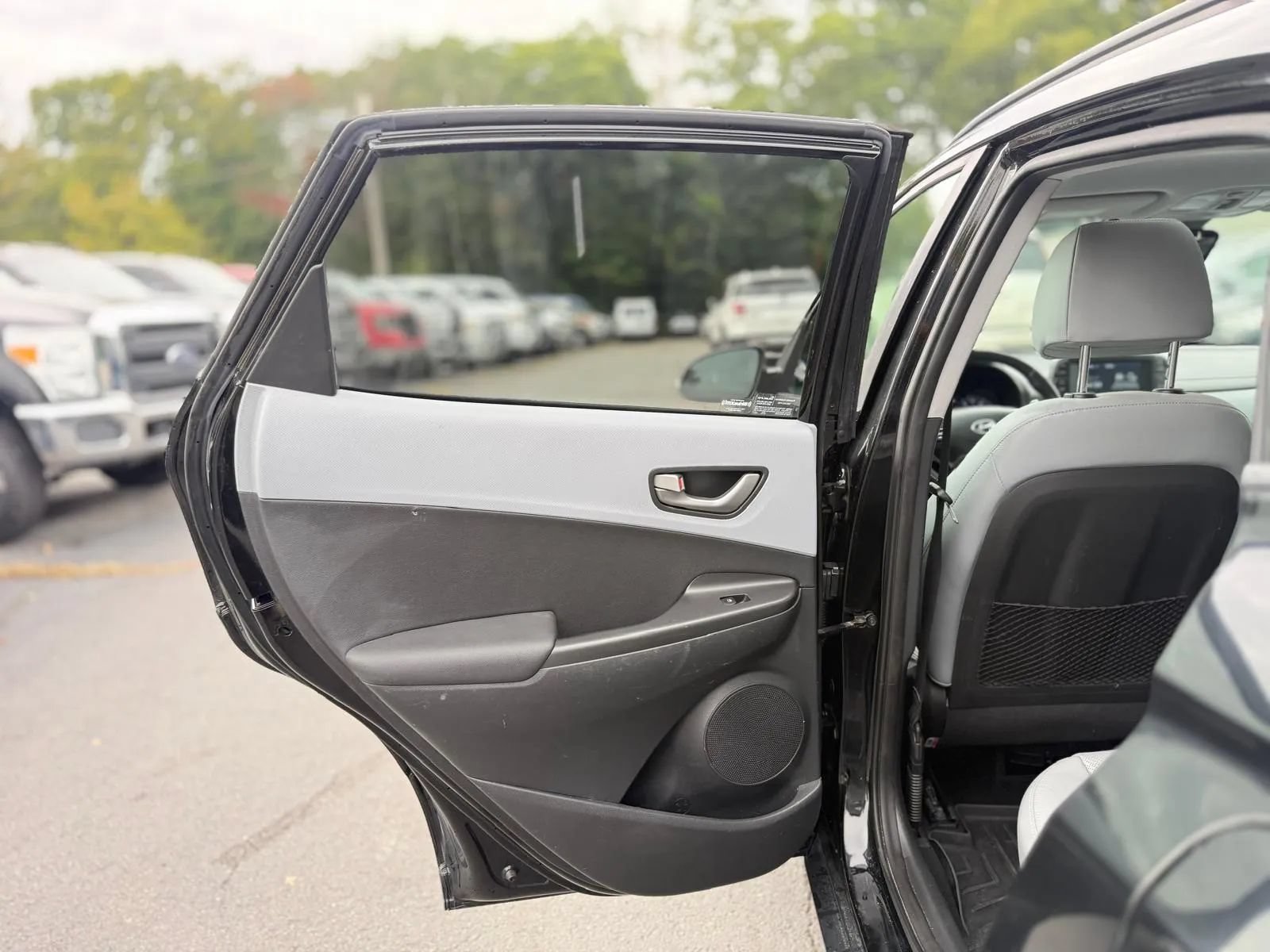 Used 2019 Hyundai Kona Limited AWD/4WD image 21