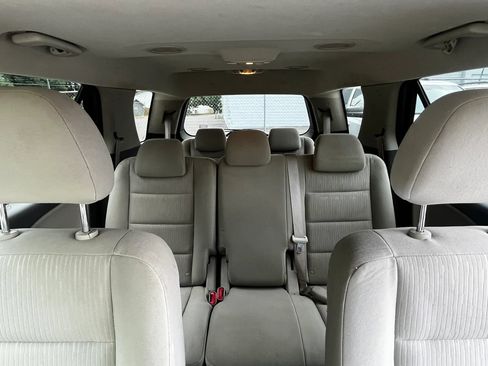 Used 2009 Ford Taurus X SEL FWD image 10