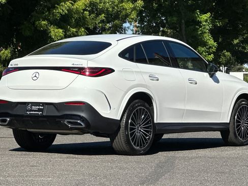 New 2026 Mercedes-Benz GLC 300 4MATIC image 3