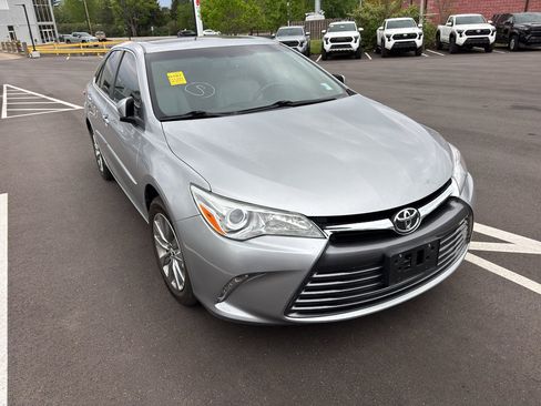 Certified 2017 Toyota Camry XLE w/ Moonroof Package image 2