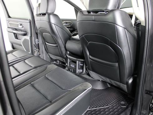 Used 2022 RAM 1500 Laramie image 34