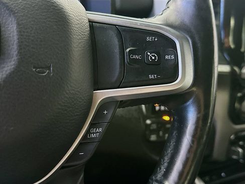 Used 2019 RAM 1500 Big Horn AWD/4WD image 26