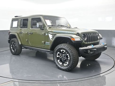 Used 2024 Jeep Wrangler Unlimited Rubicon 4xe image 8