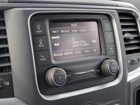 Used 2024 RAM 1500 Classic SLT AWD/4WD image 18