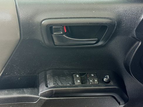 Used 2021 Toyota Tacoma SR image 23