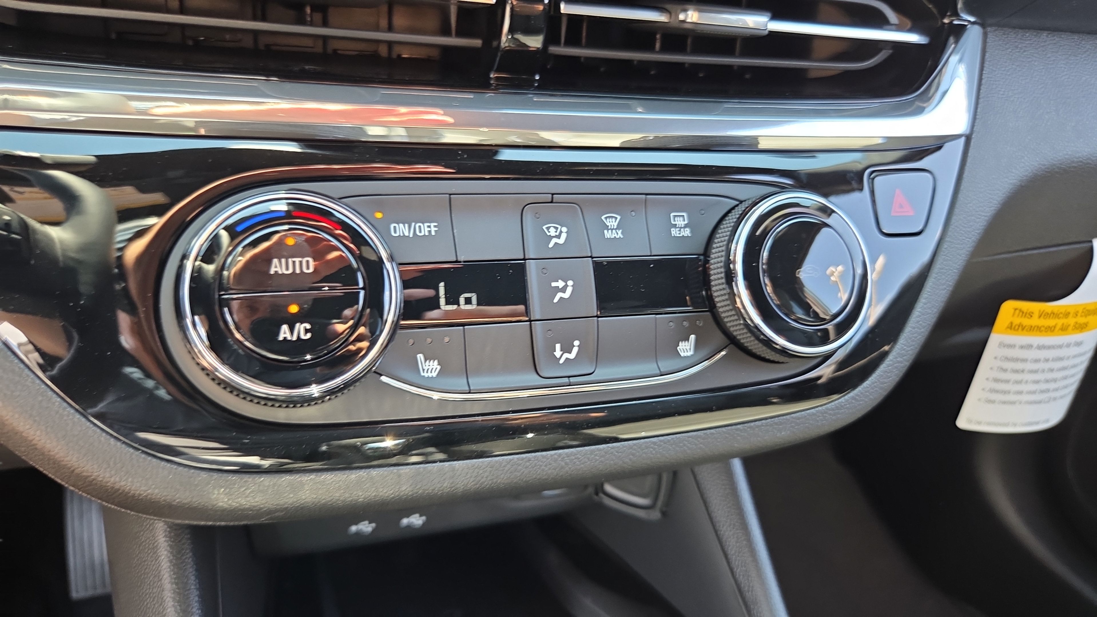 New 2026 Buick Envista Sport Touring w/ Convenience I Package FWD image 20