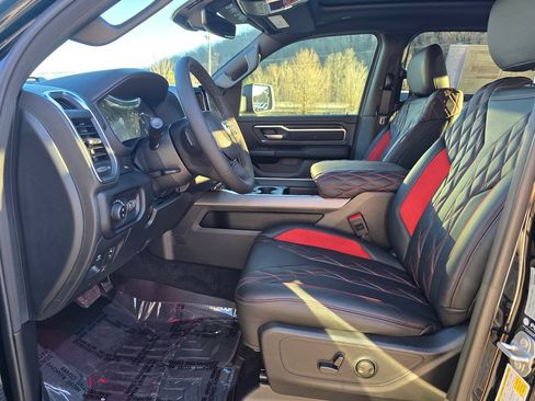 New 2026 RAM 1500 Big Horn AWD/4WD image 6