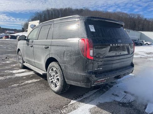 Used 2025 Ford Expedition Active image 8