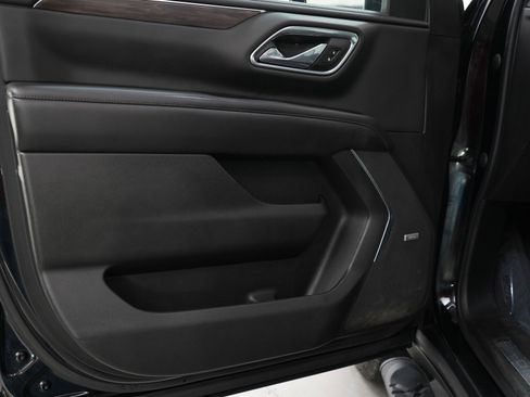 Used 2021 Chevrolet Tahoe Z71 image 21